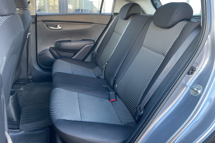 Kia  Rio X-line, Бензин, 1.6, Автомат, Передний привод, Хэтчбек - 13
