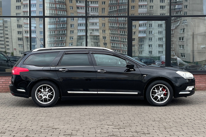 Citroen C5, Газ-бензин, 1.8, Механическая, Передний привод, Универсал - 4