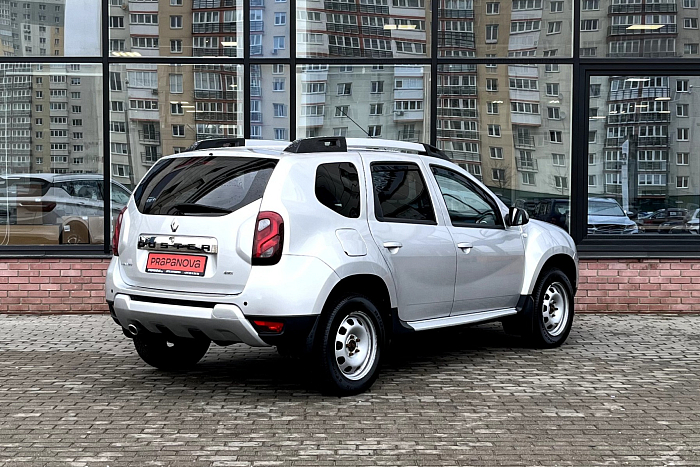 Renault Duster, Бензин, 2.0, Автомат, Полный привод, Внедорожник - 3