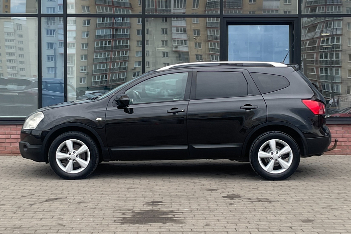 Nissan  Qashqai +2, Дизель, 2.0, Механическая, Передний привод, Внедорожник - 3