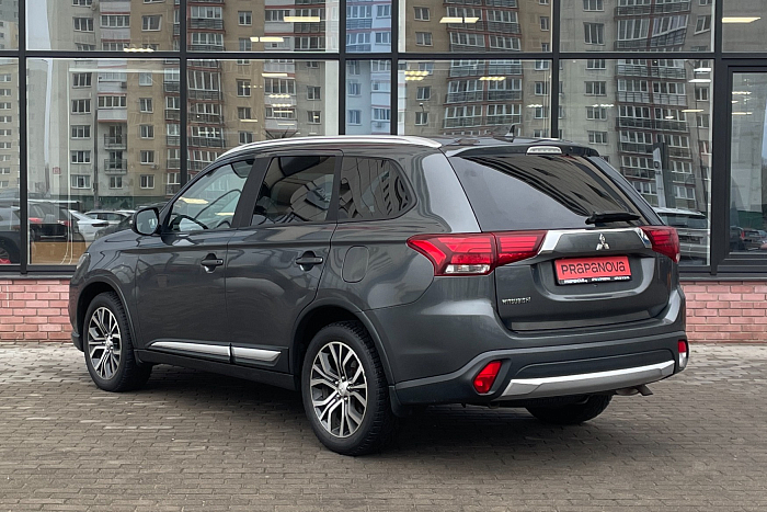 Mitsubishi Outlander, Бензин, 2.0, Вариатор, Полный привод, Внедорожник - 7
