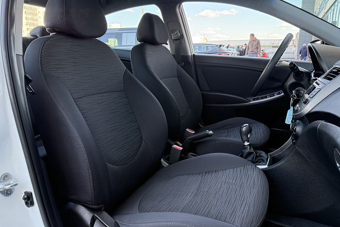 Hyundai Solaris, Бензин, 1.6, Механическая, Передний привод, Седан - 11