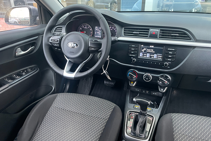 Kia  Rio X-line, Бензин, 1.6, Автомат, Передний привод, Хэтчбек - 9
