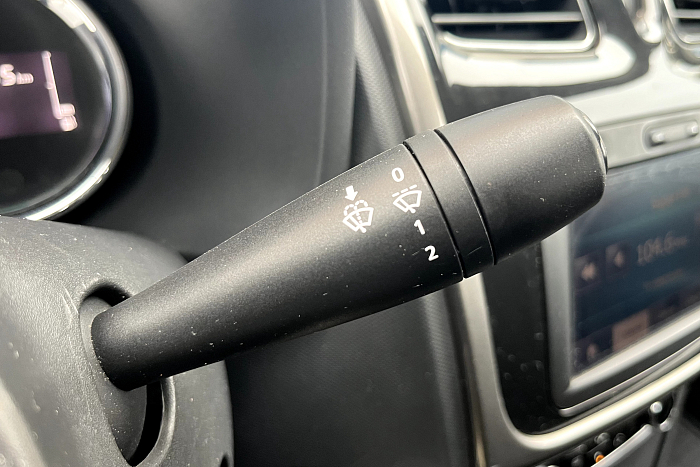 Renault Logan, Бензин, 1.6, Механическая, Передний привод, Седан - 16