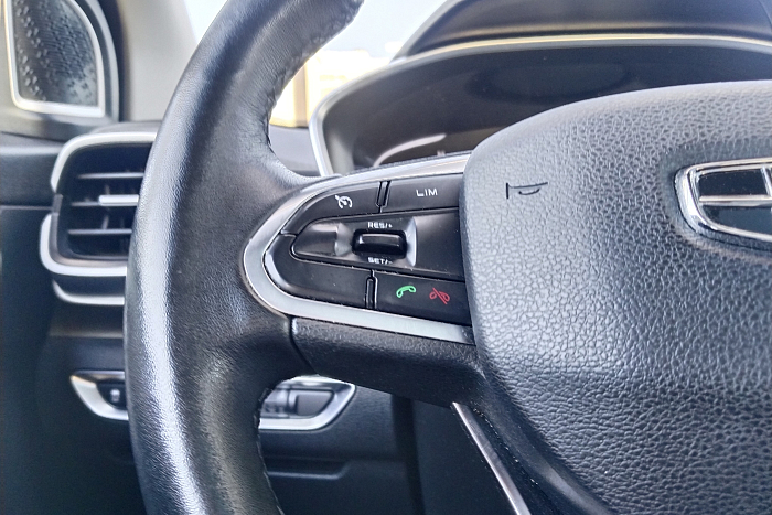 Geely Coolray, Бензин, 1.5, Робот, Передний привод, Внедорожник - 17