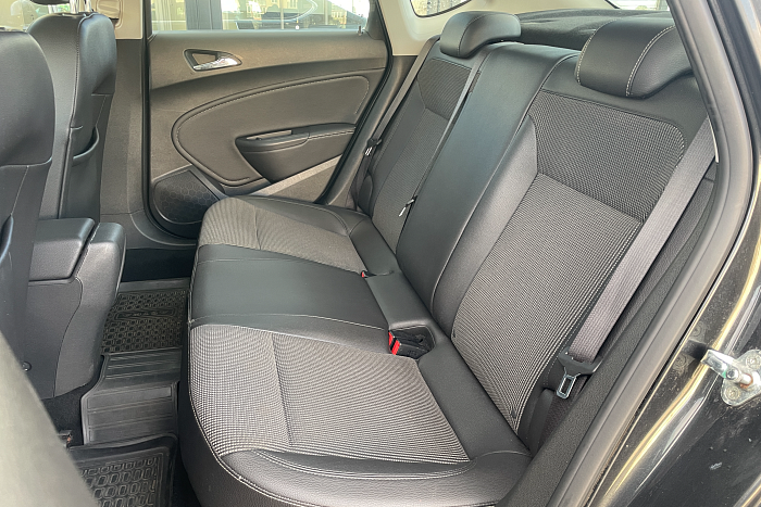 Opel Astra, Бензин, 1.6, Автомат, Передний привод, Седан - 14