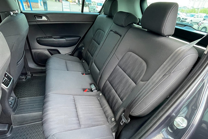 Kia Sportage, Бензин, 1.6, Механическая, Передний привод, Кроссовер - 13