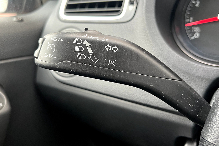 Volkswagen Polo Sedan, Бензин, 1.4, Механическая, Передний привод, Седан - 16