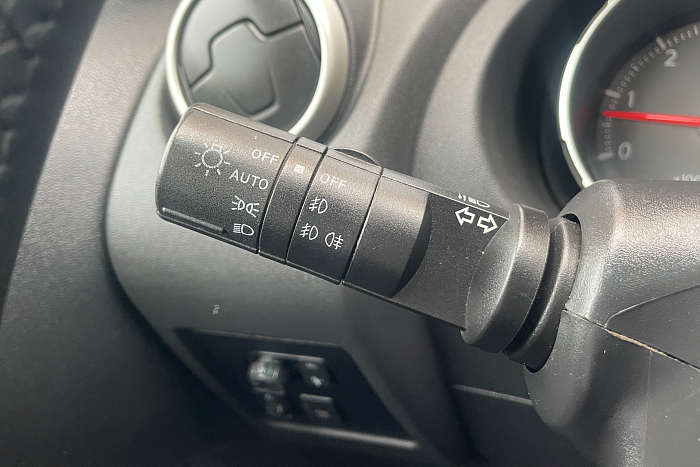 Nissan  Qashqai +2, Дизель, 2.0, Механическая, Передний привод, Внедорожник - 15