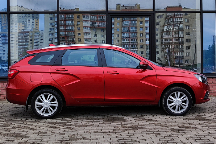 Lada Vesta, Бензин, 1.6, Механическая, Передний привод, Универсал - 3