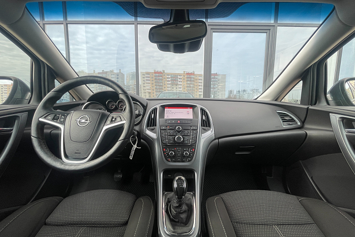 Opel Astra, Дизель, 1.6, Механическая, Передний привод, Универсал - 8