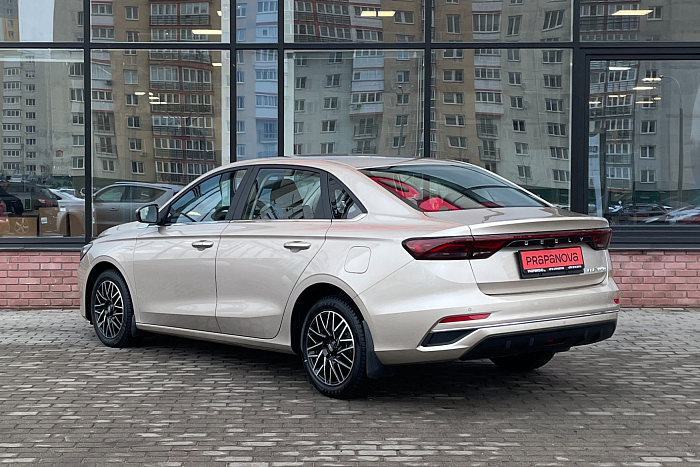 Geely Emgrand, Бензин, 1.5, Автомат, Передний привод, Седан - 6