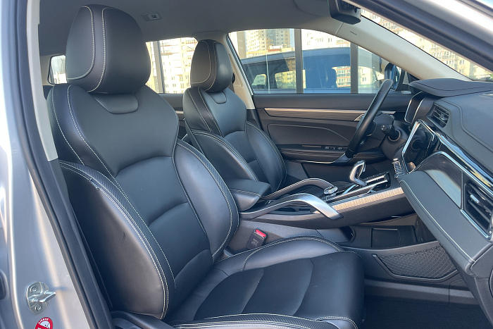 Geely Atlas Pro, Гибрид, 1.5, Робот, Полный привод, Внедорожник - 11