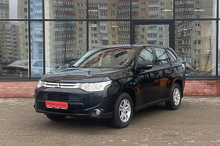 Mitsubishi Outlander, Бензин, 2.0, Вариатор, Полный привод, Кроссовер