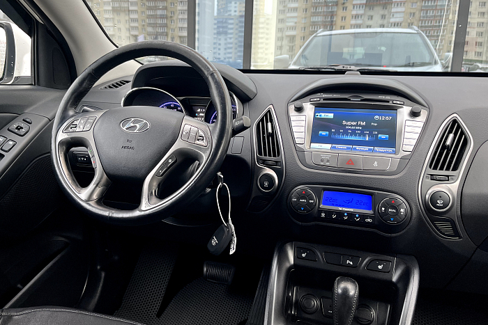 Hyundai ix35, Бензин, 2.0, Автомат, Передний привод, Внедорожник - 7