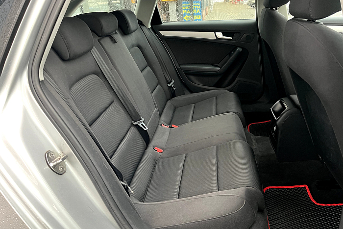 Audi A4 B8, Бензин, 1.8, Механическая, Передний привод, Универсал - 12