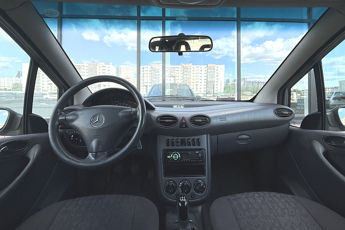Mercedes-Benz w168, Бензин, 1.4, Механическая, Передний привод, Хэтчбек - 8