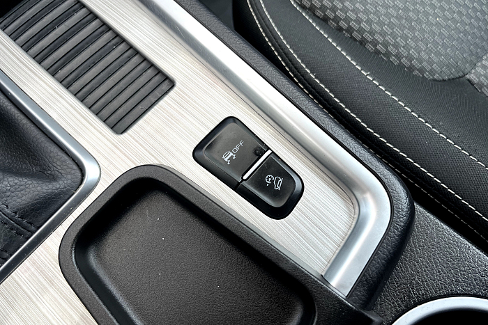 Geely Emgrand X7, Бензин, 2.0, Автомат, Передний привод, Внедорожник - 14