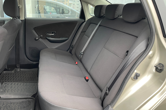 Nissan Almera, Бензин, 1.6, Автомат, Передний привод, Седан - 13