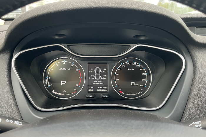 Geely Emgrand X7, Бензин, 2.0, Автомат, Передний привод, Внедорожник - 14