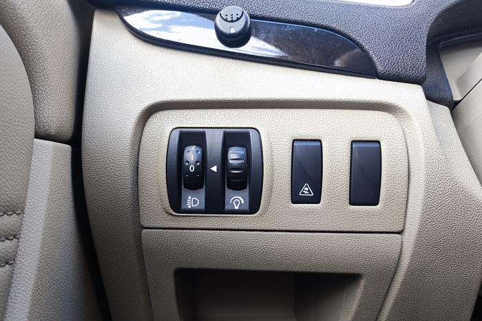 Renault Scenic, Дизель, 1.5, Механическая, Передний привод, Минивэн - 24