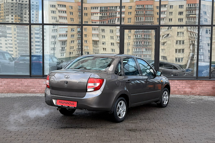 Lada  Granta , 1.6, Автомат, Передний привод, Седан - 5