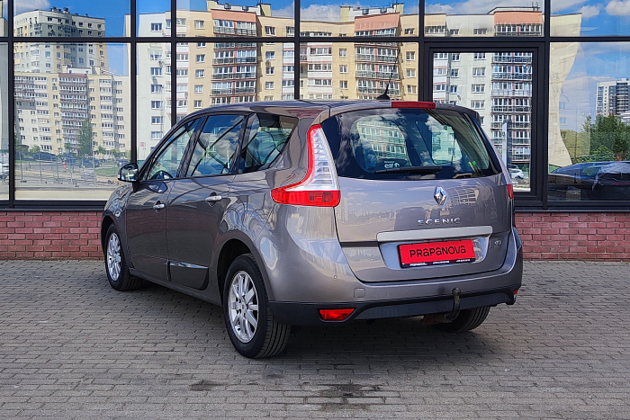 Renault Scenic, Дизель, 1.5, Механическая, Передний привод, Минивэн - 6