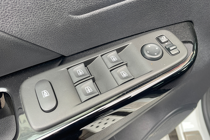 Renault Kaptur, Бензин, 1.3, Вариатор, Передний привод, Кроссовер - 25