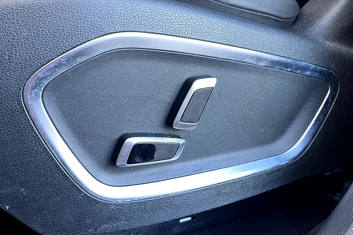 Geely Tugella, Бензин, 2.0, Автомат, Полный привод, Внедорожник - 25