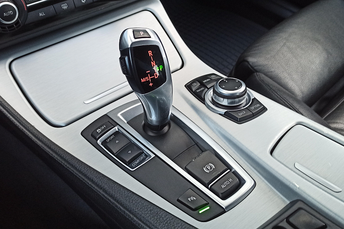 BMW 5, Бензин, 3.0, Автомат, Задний привод, Седан - 22