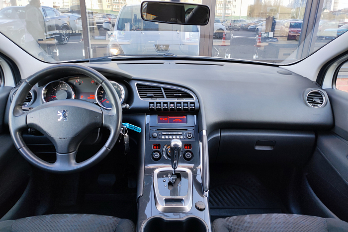 Peugeot 3008, Бензин, 1.6, Автомат, Передний привод, Внедорожник - 8