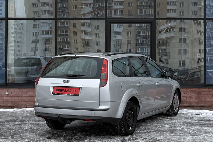 Ford Focus II, Дизель, 1.8, Механическая, Передний привод, Универсал - 4