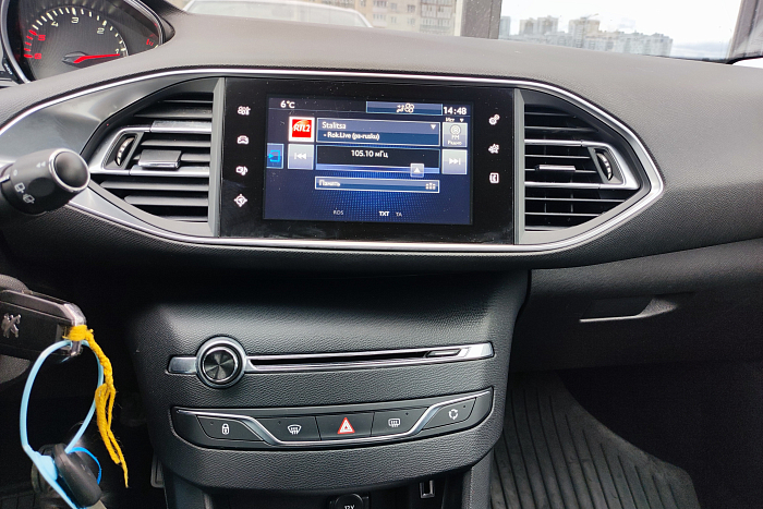 Peugeot 308, Дизель, 1.6, Автомат, Передний привод, Универсал - 15