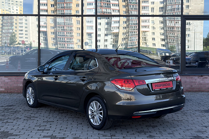 Citroen C4, Бензин, 1.6, Автомат, Передний привод, Седан - 6