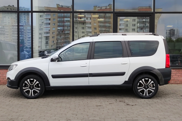 Lada Largus, Бензин, 1.6, Механическая, Передний привод, Универсал - 7