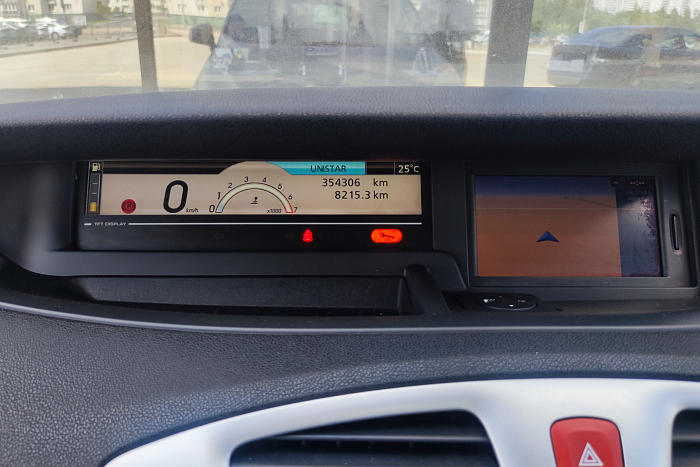 Renault Grand Scenic, Бензин, 1.4, Механическая, Передний привод, Минивэн - 16