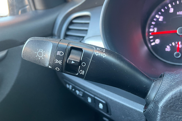 Kia  Rio X-line, Бензин, 1.6, Автомат, Передний привод, Хэтчбек - 15