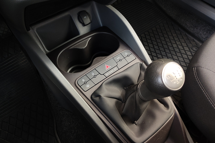 SEAT Ibiza, Дизель, 1.4, Механическая, Передний привод, Хэтчбек - 14
