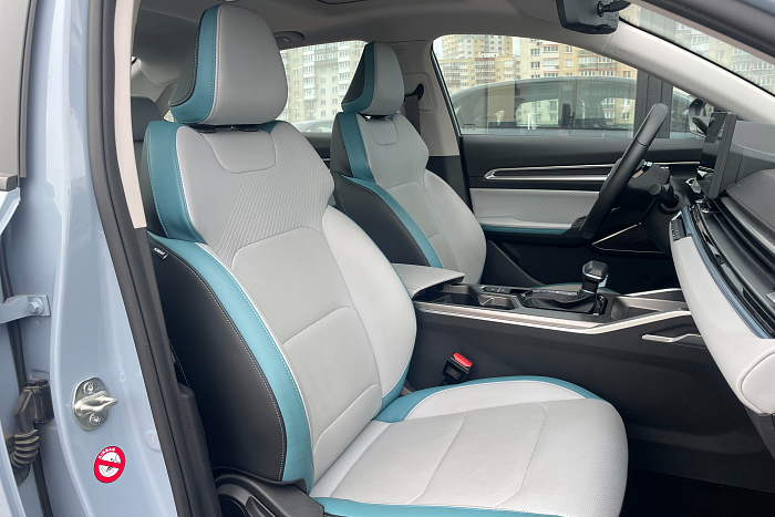 Geely Emgrand, Бензин, 1.5, Автомат, Передний привод, Седан - 11