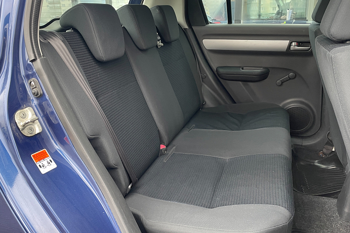 Suzuki Swift, Бензин, 1.3, Механическая, Передний привод, Хэтчбек - 12