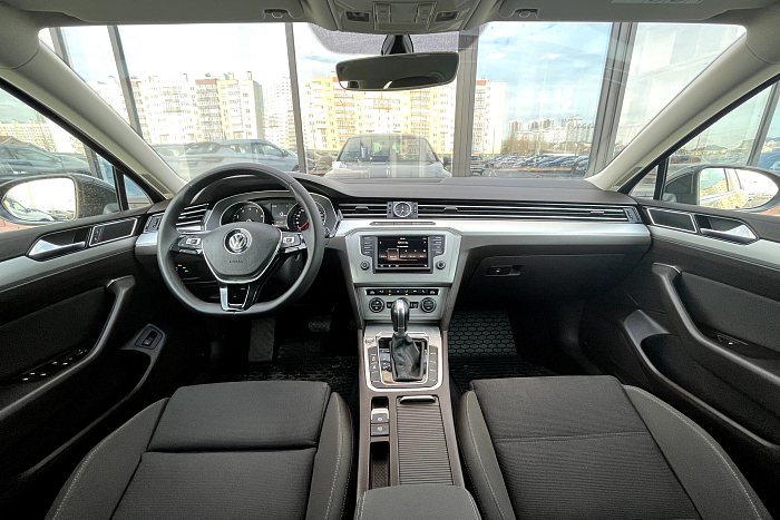 Volkswagen Passat B8, Бензин, 1.8, Робот, Передний привод, Седан - 6