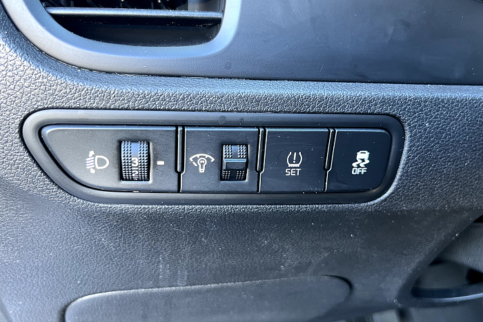 Kia Rio X-line, Бензин, 1.6, Автомат, Передний привод, Хэтчбек - 19