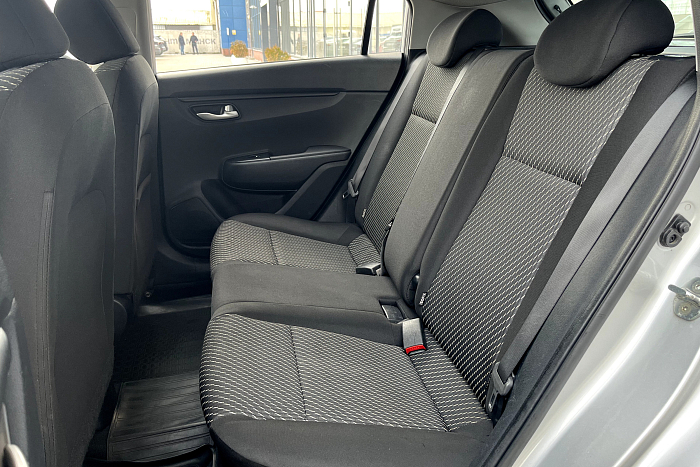 Kia Rio X-line, Бензин, 1.6, Автомат, Передний привод, Хэтчбек - 11