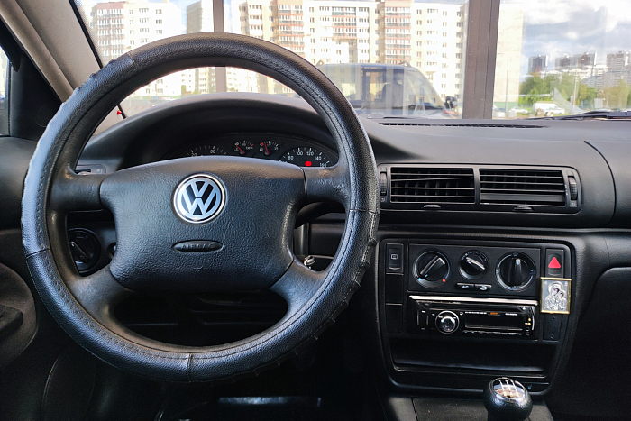 Volkswagen Passat, Дизель, 1.9, Механическая, Передний привод, Универсал - 9
