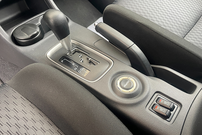 Mitsubishi Outlander, Бензин, 2.0, Вариатор, Полный привод, Кроссовер - 18
