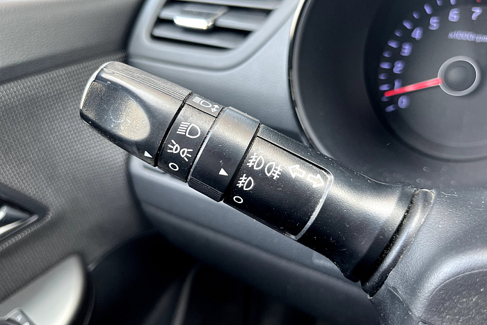 Kia Rio, Бензин, 1.6, Автомат, Передний привод, Седан - 16