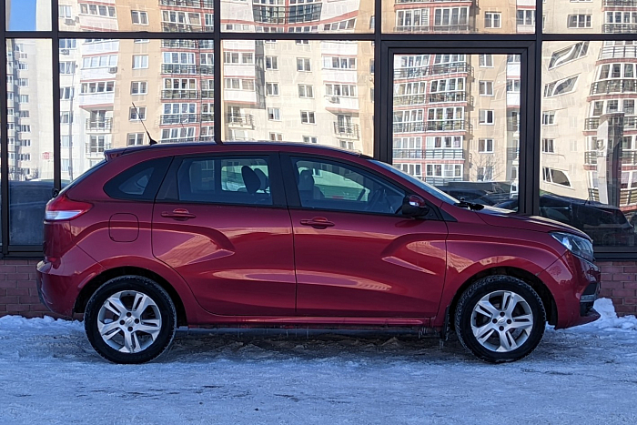 Lada Xray, Бензин, 1.6, Робот, Передний привод, Хэтчбек - 3