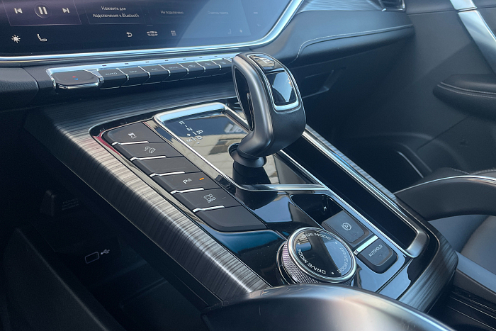 Geely Atlas Pro, Гибрид, 1.5, Робот, Полный привод, Внедорожник - 19