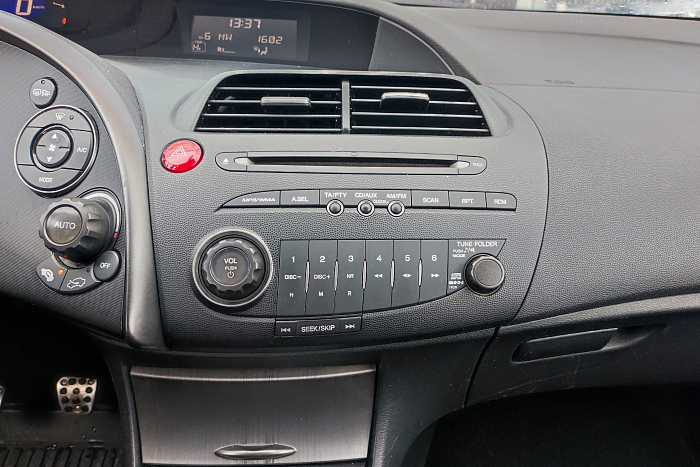 Honda Civic, Бензин, 1.3, Механическая, Передний привод, Хэтчбек - 13