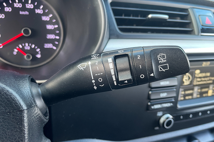 Kia  Rio X-line, Бензин, 1.6, Автомат, Передний привод, Хэтчбек - 17